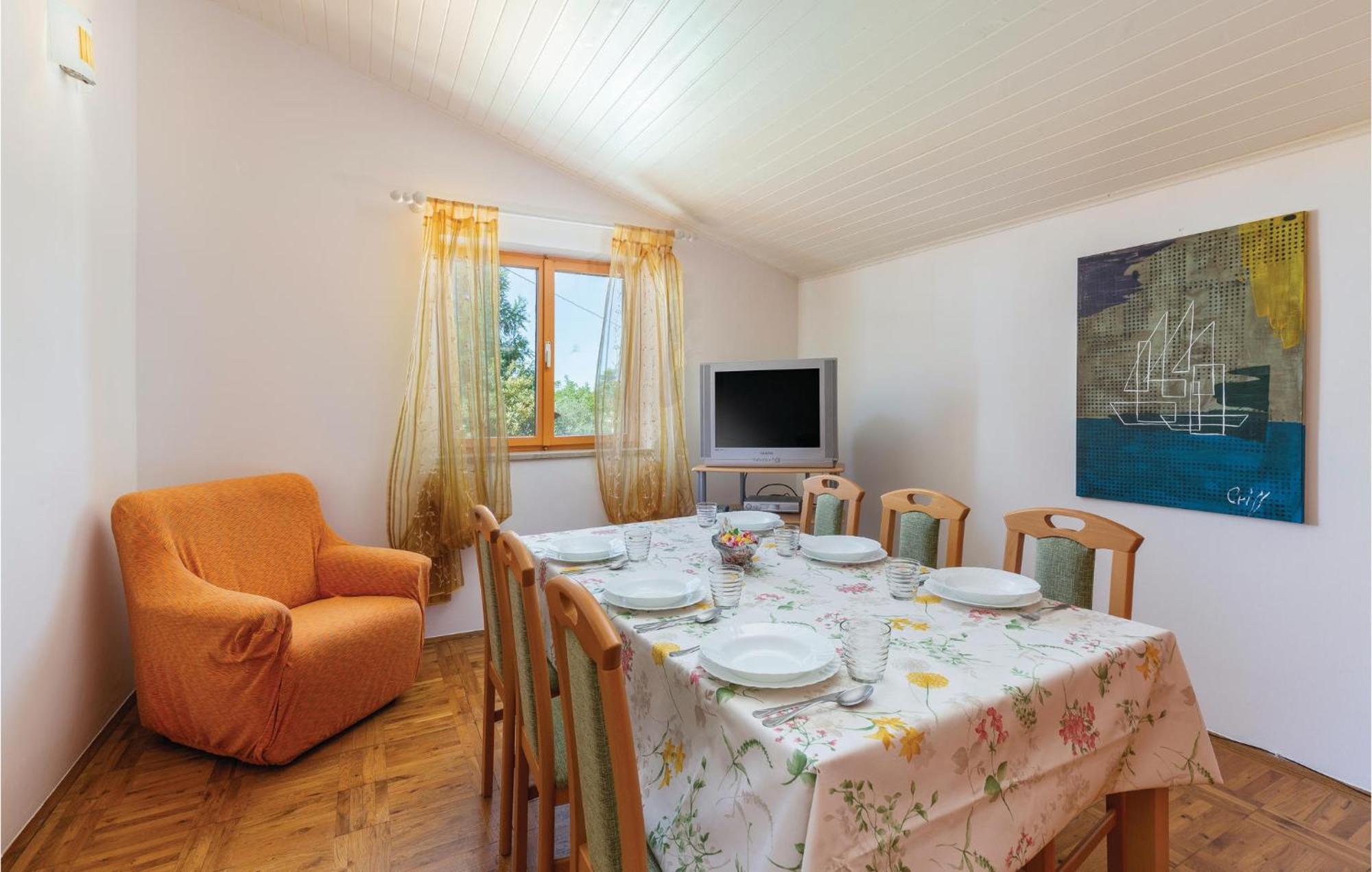 Cozy Apartment In Tar With House Sea View Tar-Vabriga Extérieur photo