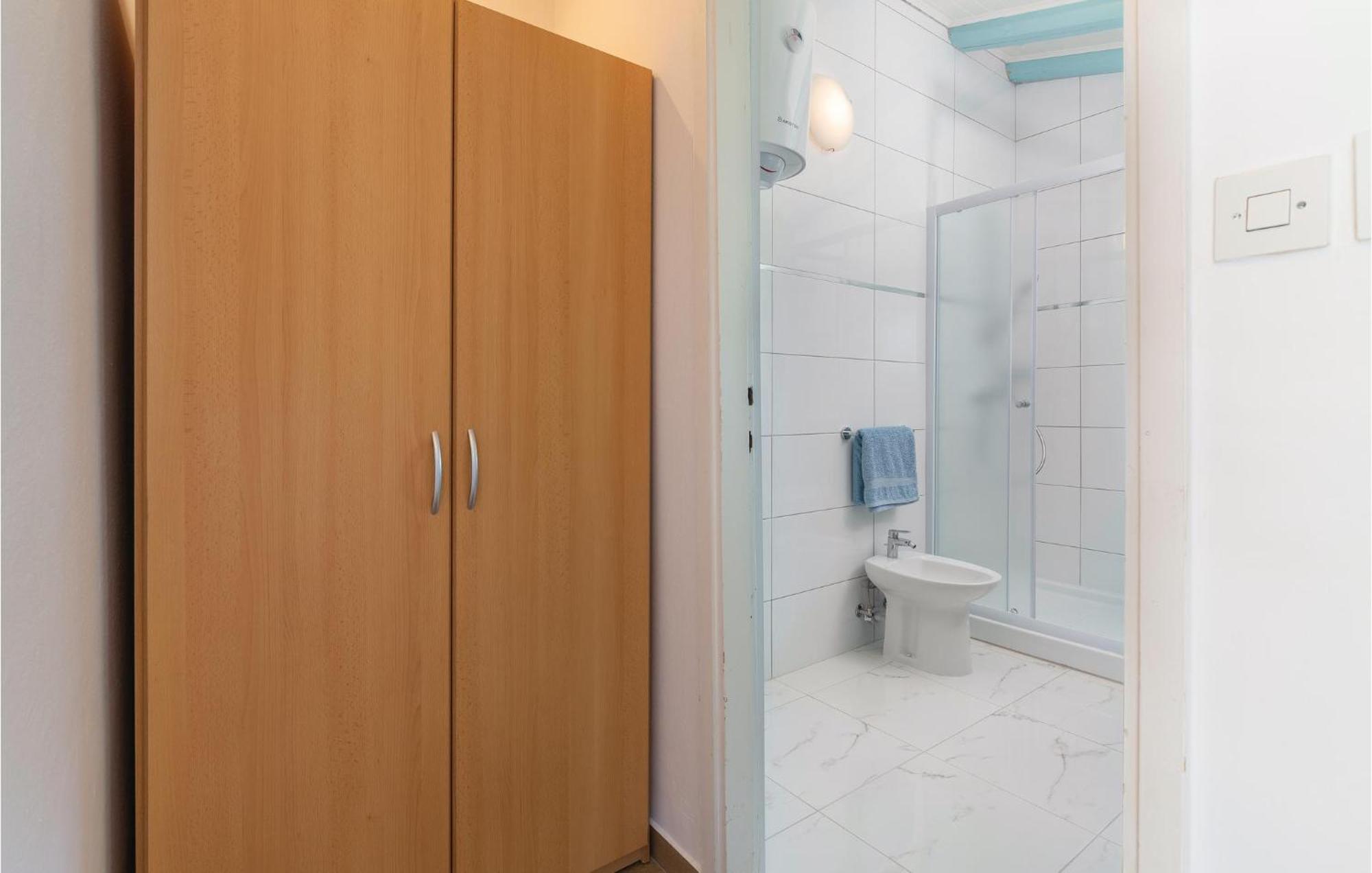 Cozy Apartment In Tar With House Sea View Tar-Vabriga Extérieur photo